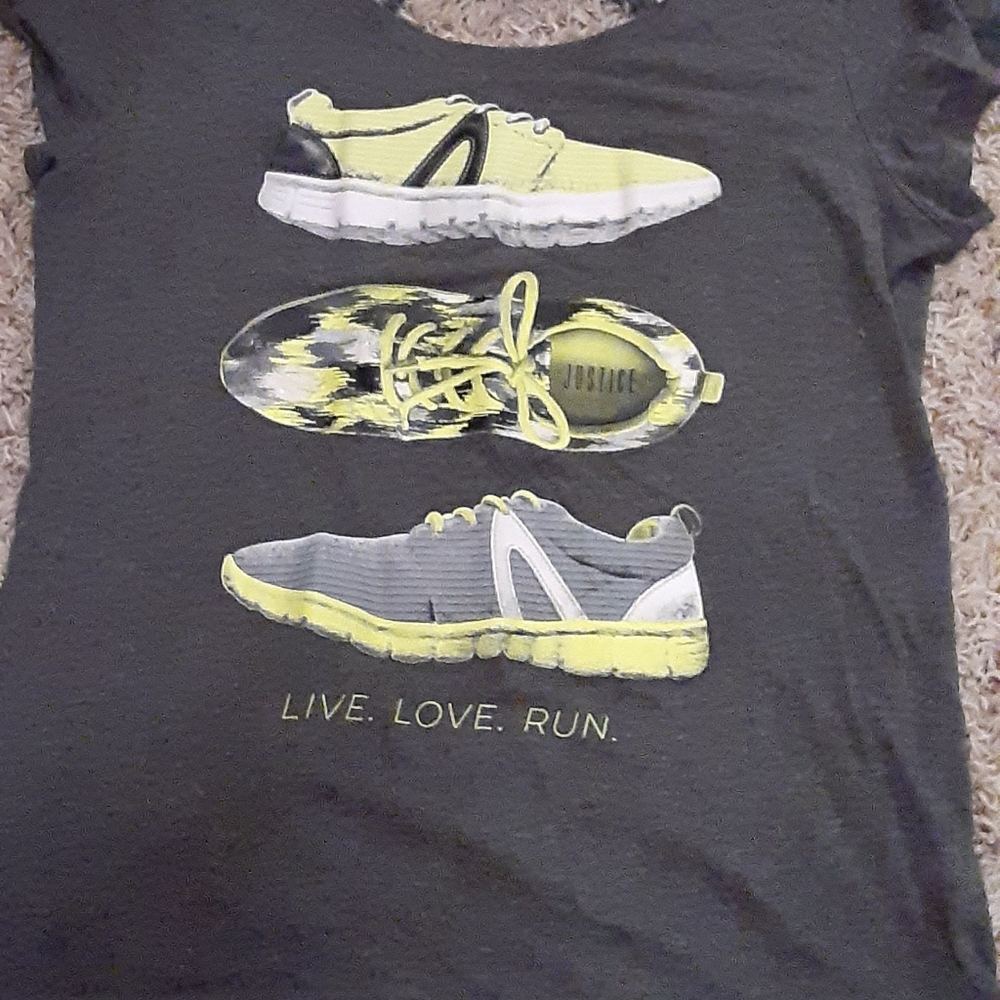 T shirt